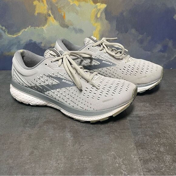 Brooks Ghost 13 1203381B051 Women's Gray Running Shoes Size 9B - Picture 1 of 16
